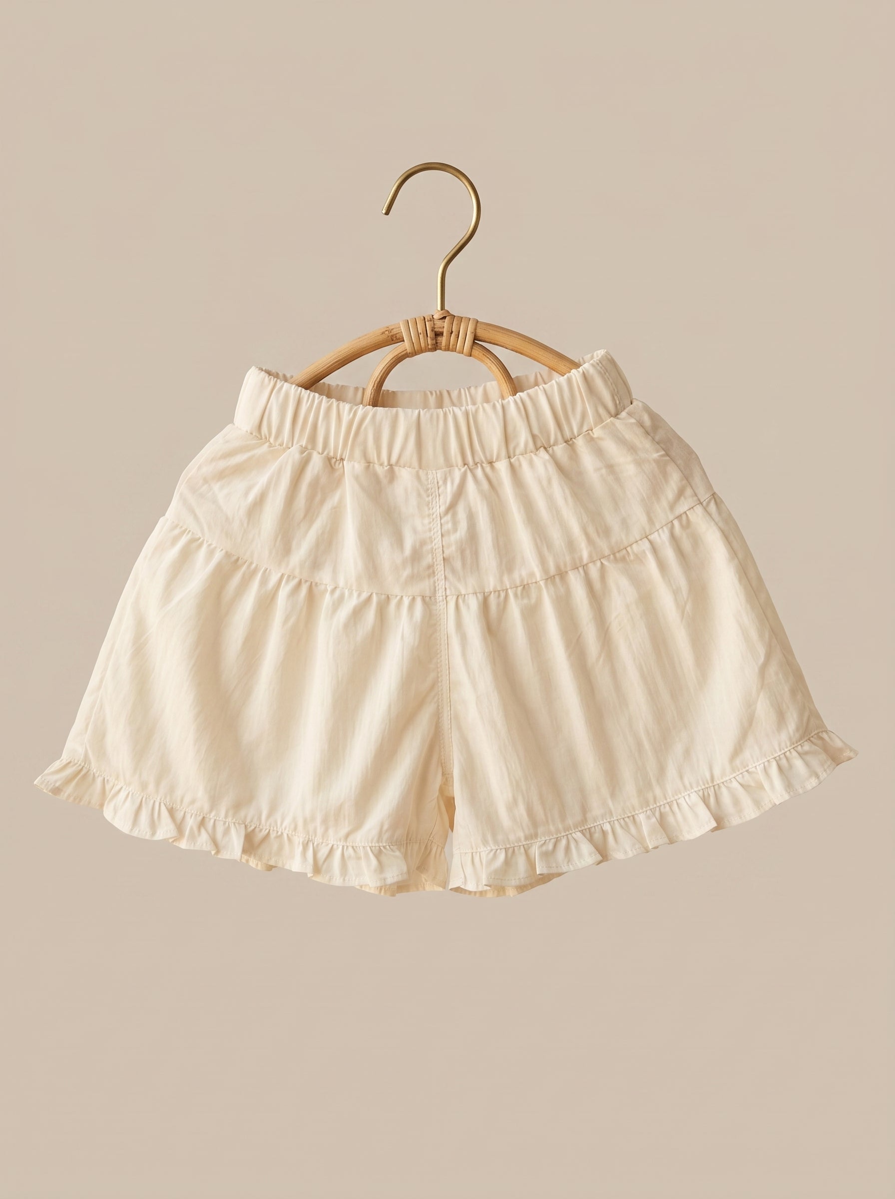 🎀 Olive Bubble Top & Cream Ruffle Shorts Set